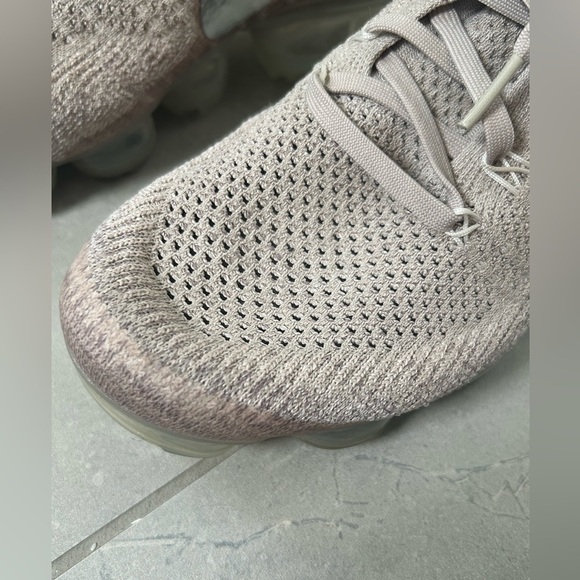 EUC Nike Air Vapormax Flyknit ‘String’ Women’s - Picture 7 of 9